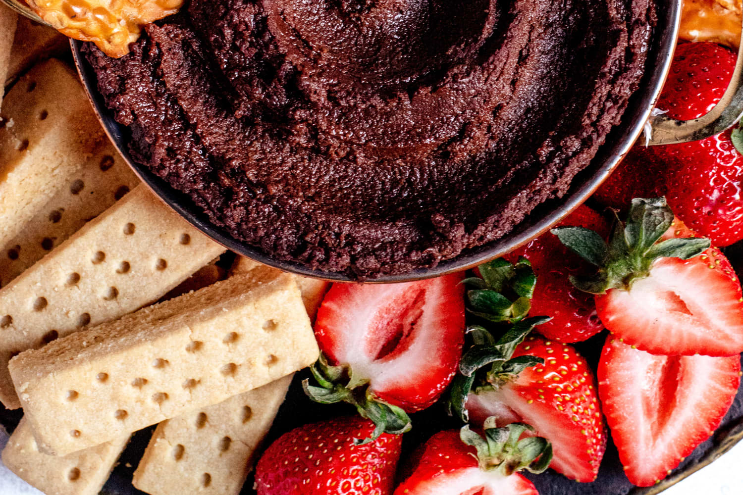 Chocolate Hummus Recipe (Quick & Easy) The Kitchn